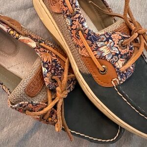 Sperry Navy and Brown Boat Shoes